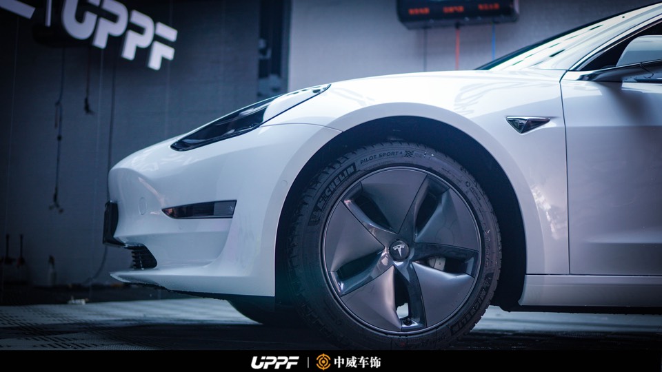 深圳專業(yè)汽車貼膜|隱形車衣—原廠車漆的“堅實后盾”--深圳中威車飾